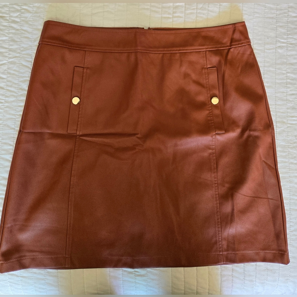 Imitation leather skirt